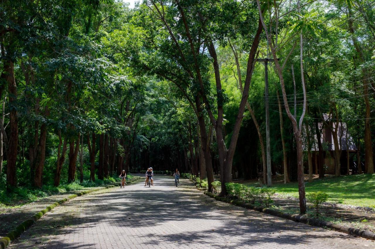 Thanviman Forest Villa Kanjanaburi Ban Tha Manao Buitenkant foto